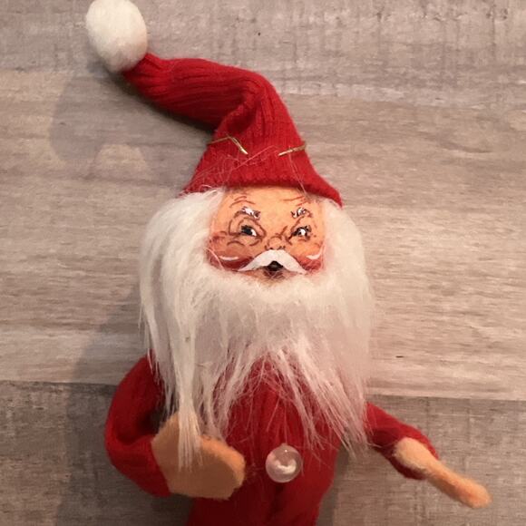 AnnaLee Bedtime Santa Ornament 2007 Handpainted Mouse Slippers 6” Posable - Picture 3 of 7